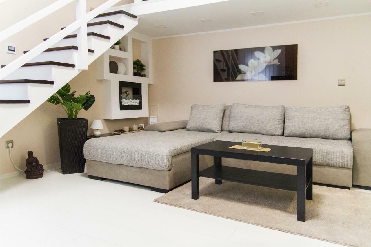 R&R Apartment Rakoczi บูดาเปสต์ ภายนอก รูปภาพ